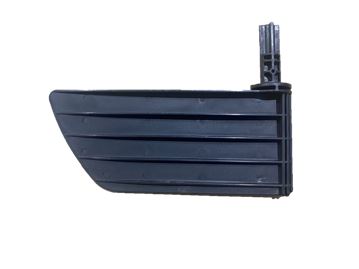 Voyager 100P - Bottom-Side Rudder